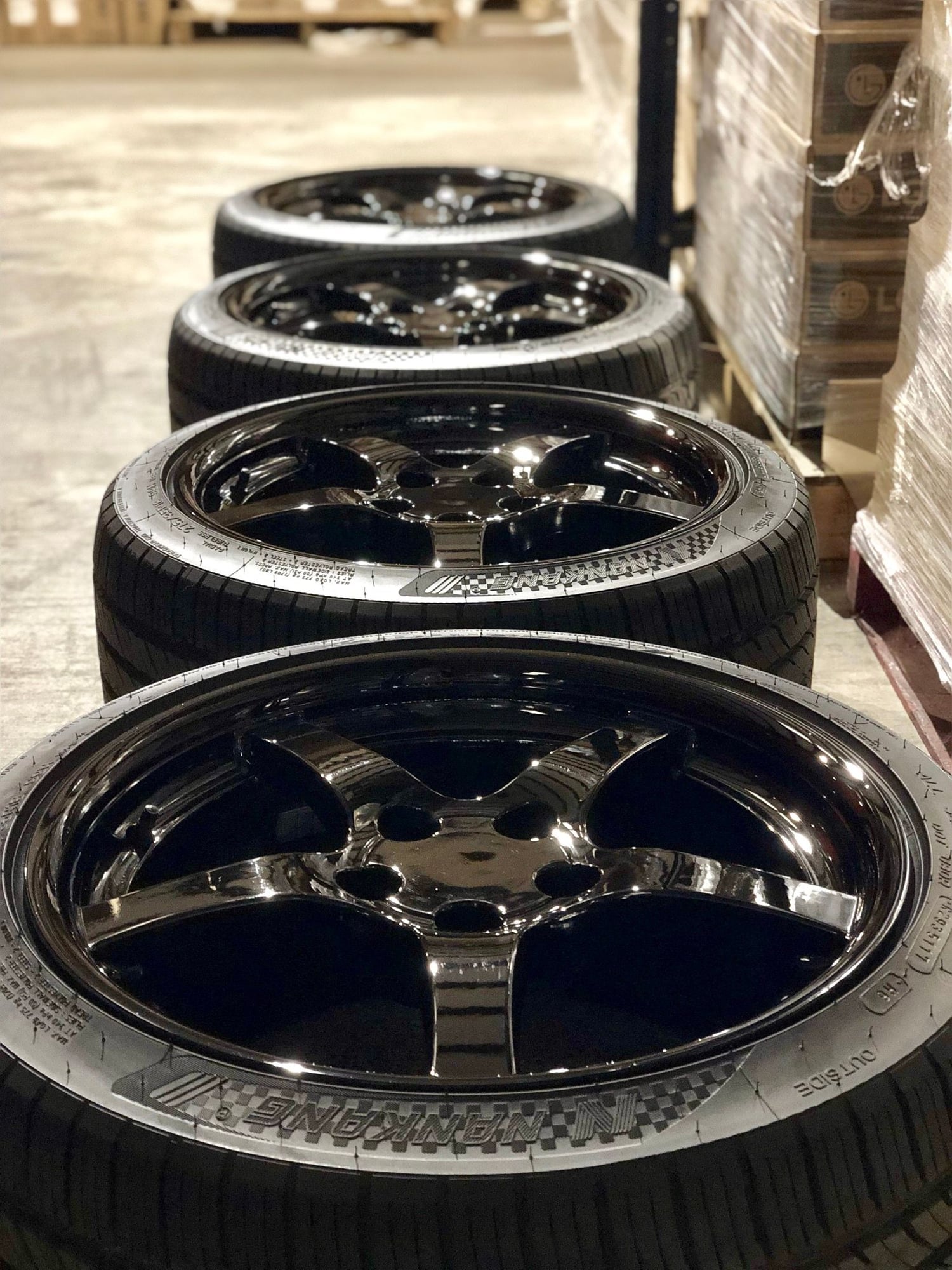  - 18x9.5 C5 Deep Dish wheels and tires - Red Bay, AL 35582, United States
