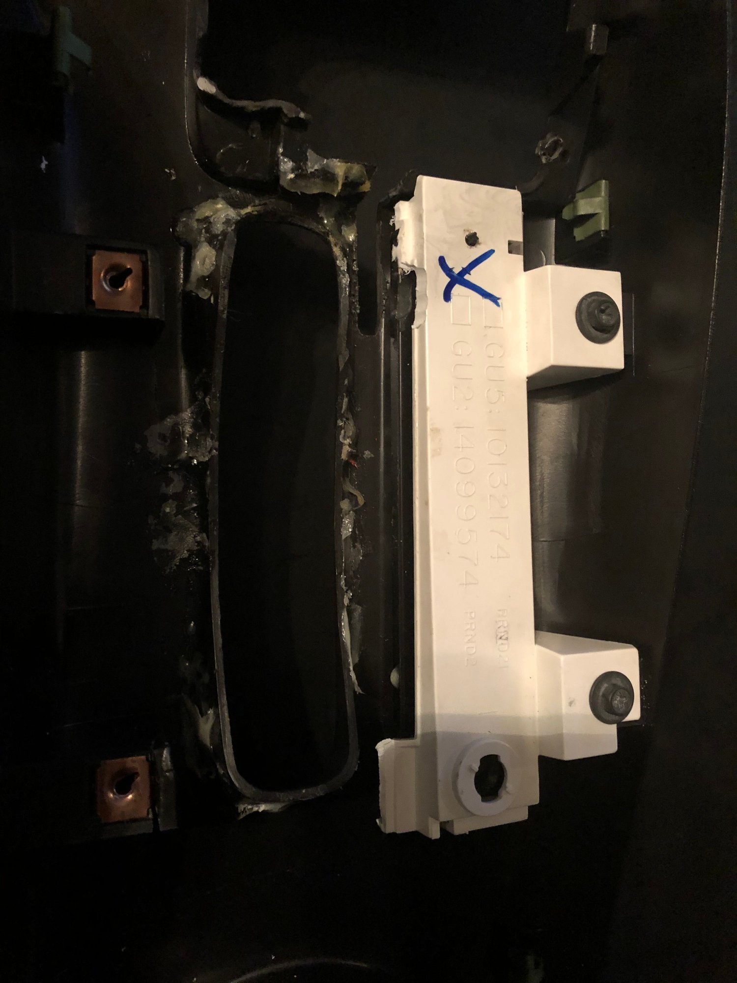  - A4 console shift plate 00-02 Ebony, modified for B&M ratchet shifter - Mason, Ohio Usa, OH 45040, United States