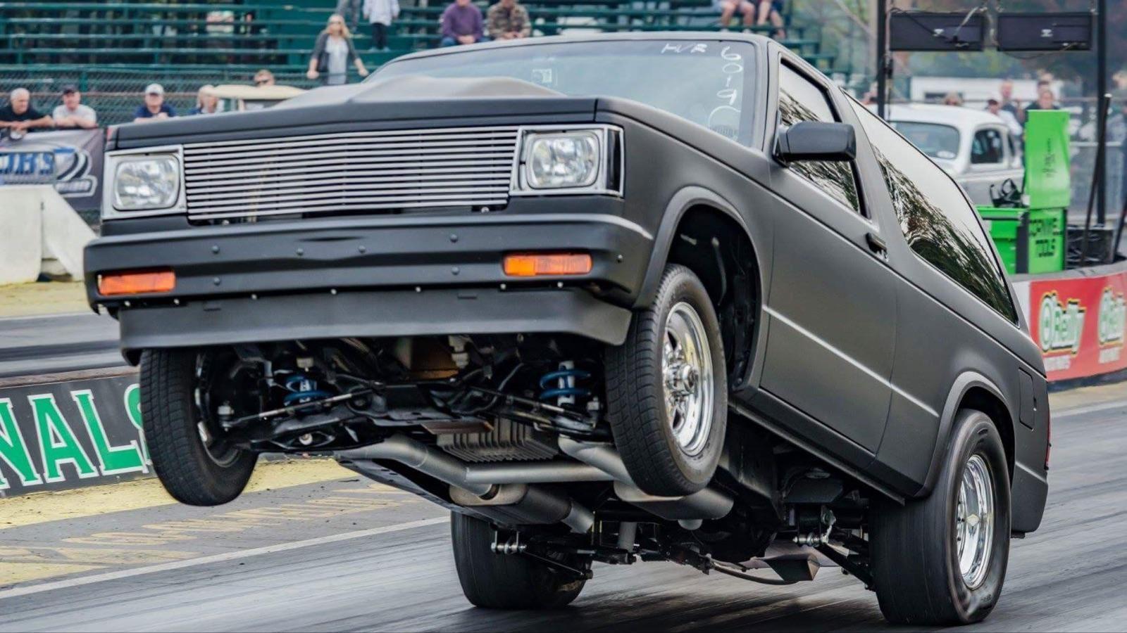 Chevrolet blazer s15