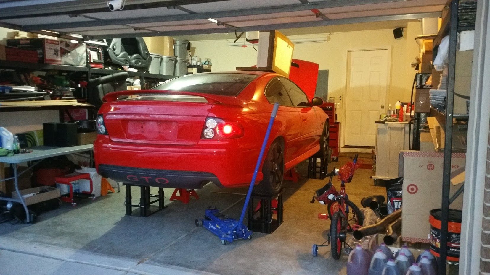 2006 Pontiac GTO - 2006 Pontiac GTO ROLLER Torrid Red 102k Miles - Used - VIN 6G2VX12U96L812662 - 102,000 Miles - 2WD - Automatic - Coupe - Red - Springfield, MO 65807, United States