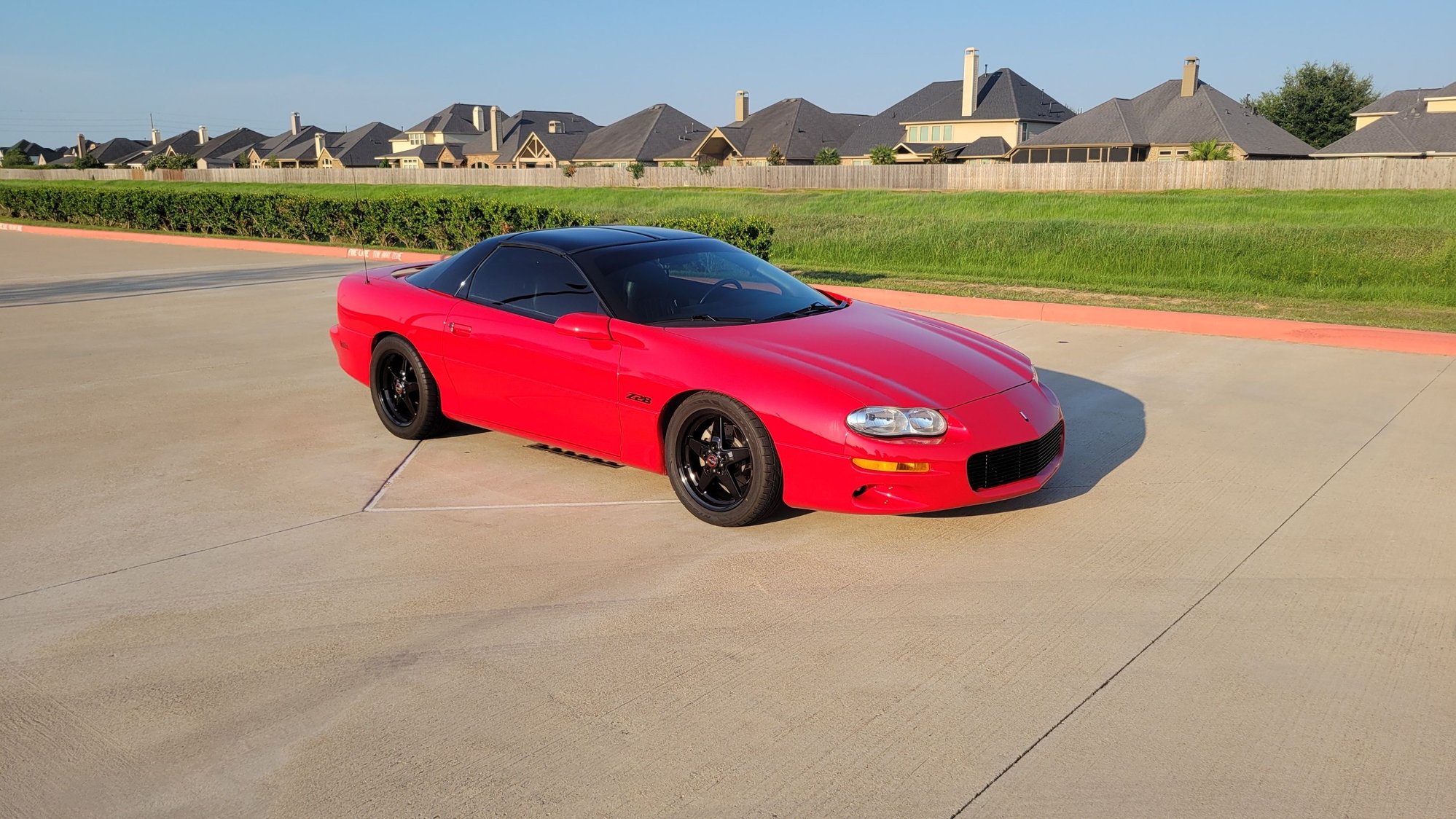 2001 Chevrolet Camaro - 2001 Camaro Z28 6spd T-Top Car with only 27k original miles - Used - VIN 2G1FP22GX12129139 - 27,750 Miles - 8 cyl - 2WD - Manual - Coupe - Red - Katy, TX 77494, United States