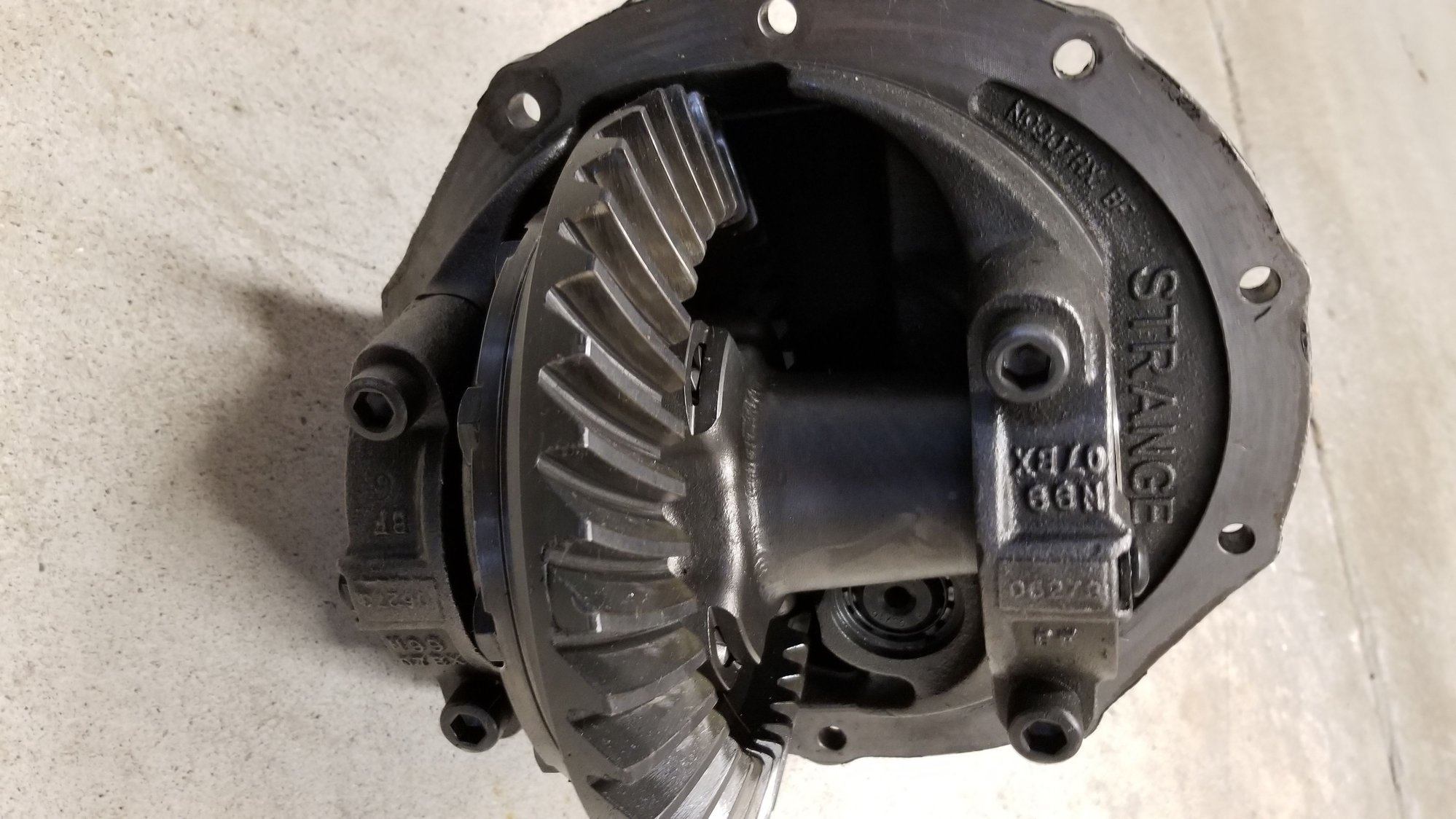 Drivetrain - Strange S-Series Nodular 9" Center Section - Used - 0  All Models - Howell, MI 48843, United States