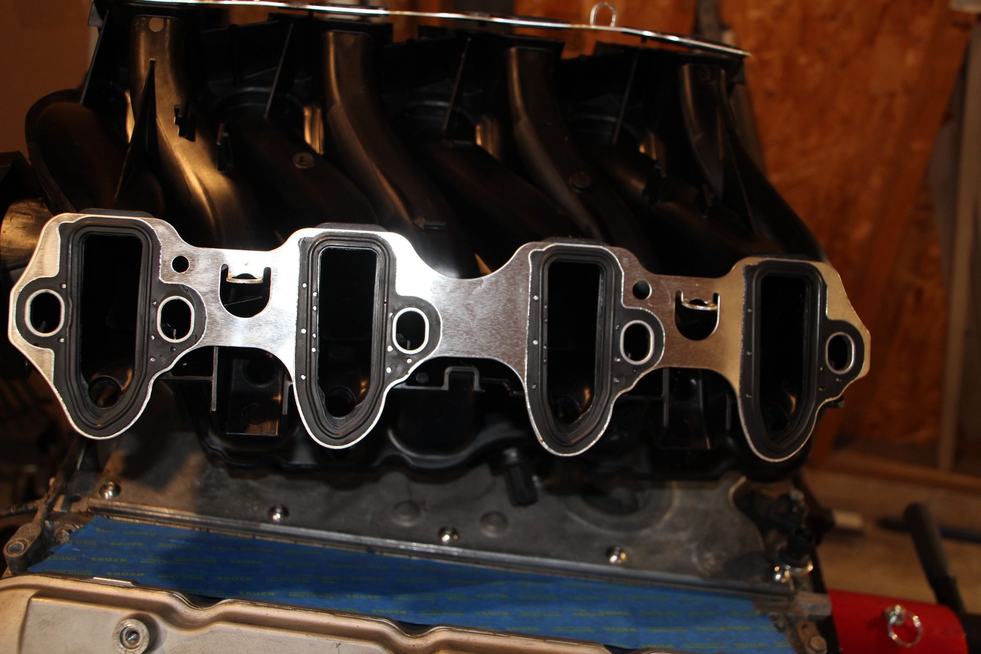 NEW outofbox Trailblazer SS Intake Mani, with bolts and new intake