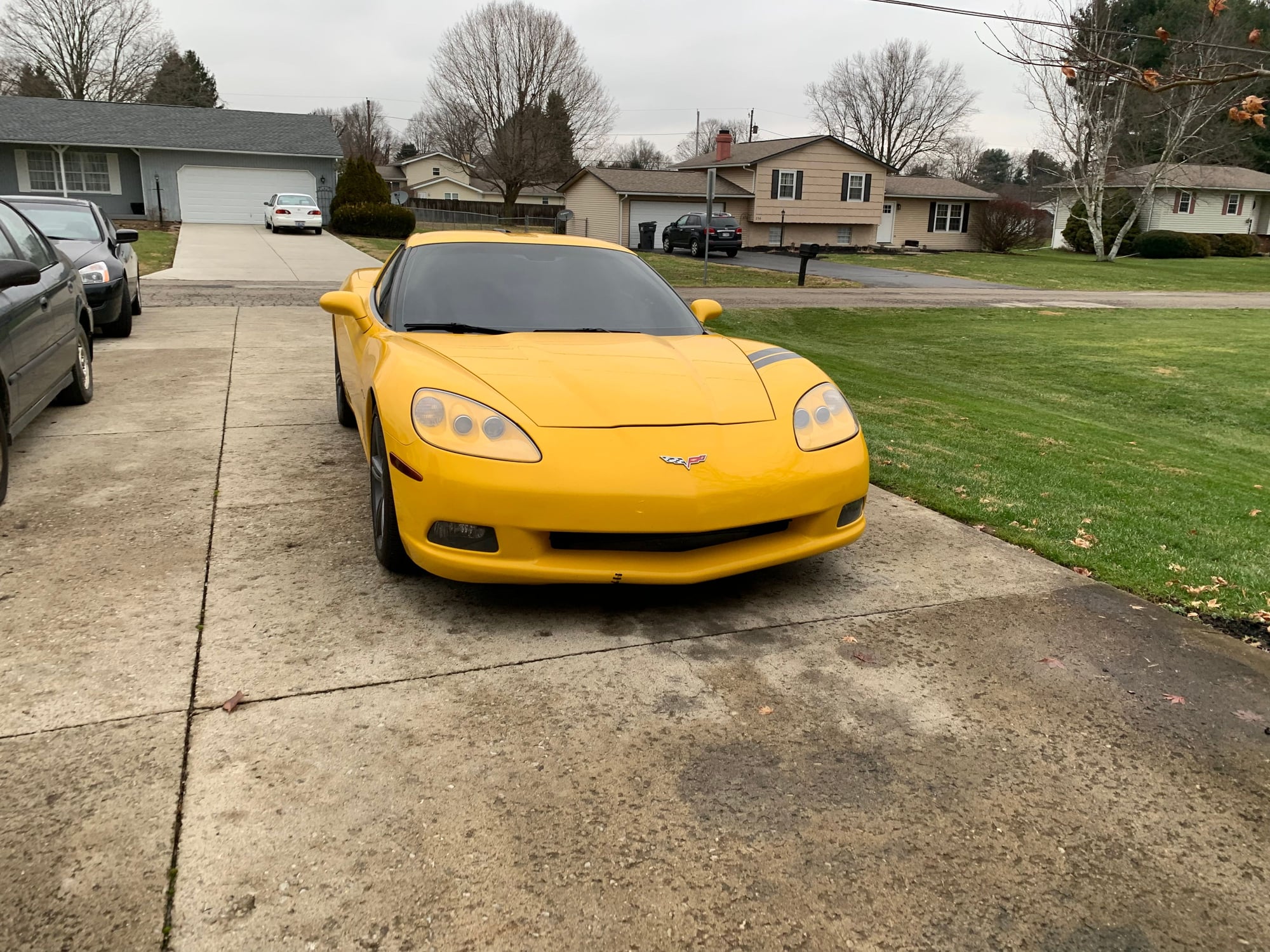 2005 Chevrolet Corvette - 05 Procharged Corvette Z51 6 speed - Used - VIN 1G1YY24U855103058 - 132,000 Miles - 8 cyl - 2WD - Manual - Coupe - Yellow - Newark, OH 43055, United States