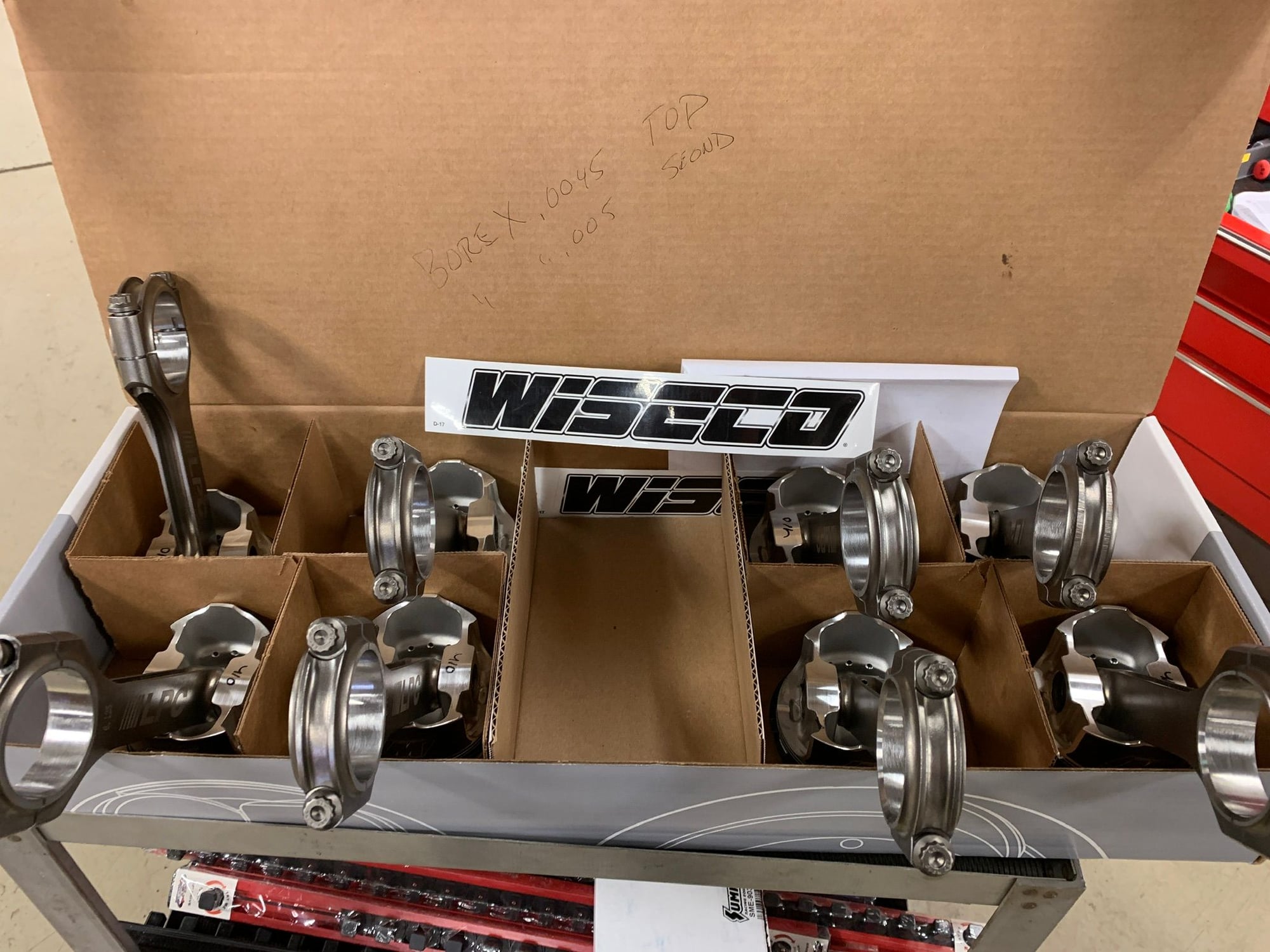 Engine - Internals - Weisco forged pistons - Used - 0  All Models - Fredericksburg, VA 22406, United States
