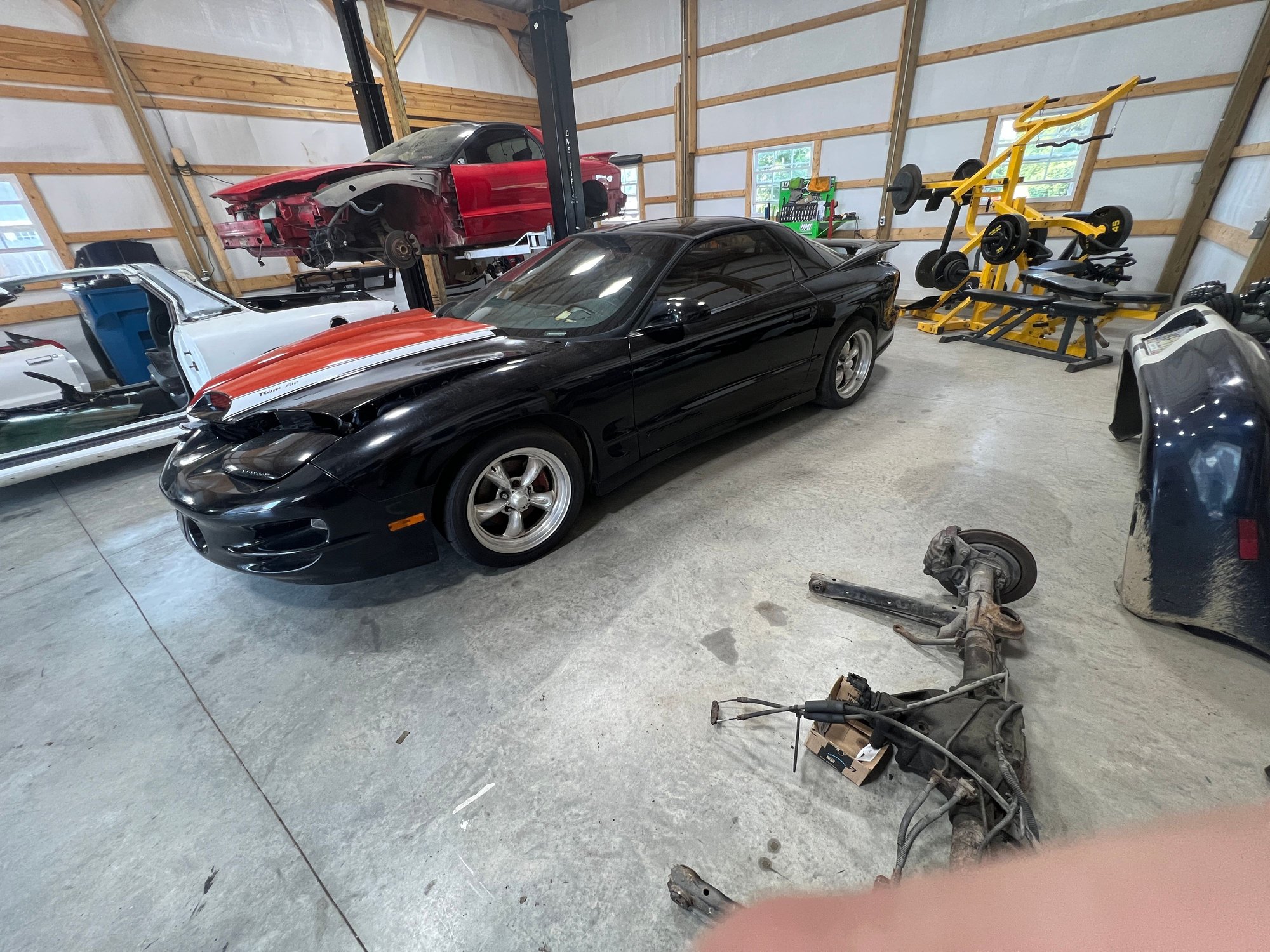 Engine - Complete - Parts off some trans ams I parted out recently 94k miles - Used - 0  All Models - Owensboro, KY 42301, United States