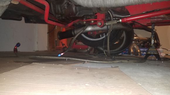 pulled the scavenger wireing harness, feed line, drain line, and vacuum/boost lines out. cant say i wont have plenty to use for other projects lol 
i think i see why the pump went out. the harness melted to the top of the header. finally shorted the thing out i bet. even with the header wrapped. gonna have to take more car of wires this time around. 
 