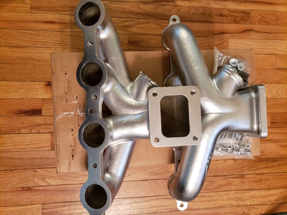 Comes with studs/nuts for not only the manifolds to heads, but also to mount turbos to the T4 turbo flanges.