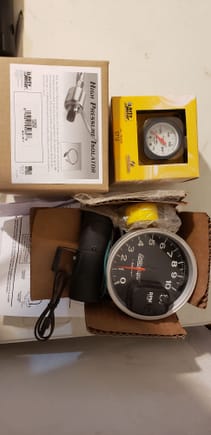 Picked up this never used tachometer for $60 an also purchased a fuel pressure gauge and high pressure isolator kit. 