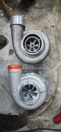 This is when you can tell there is something different about the inlet. the compressor inlet is physclaly the same but the wheel is obviously a different beast.