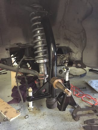 Here's the Burkhart third gen spindle mounted up, and the bump steer kit installed