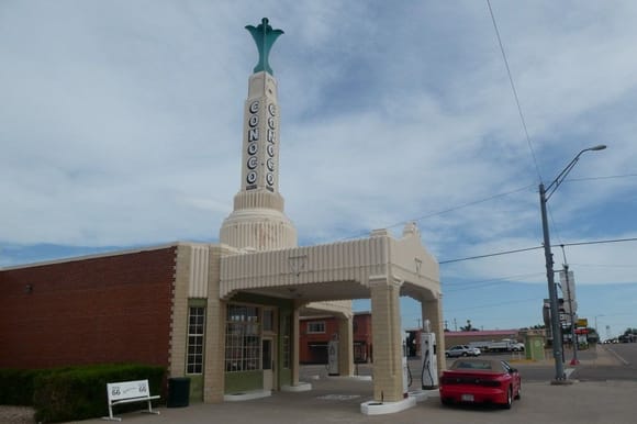 Old Conoco gas station in Shamrock, TX