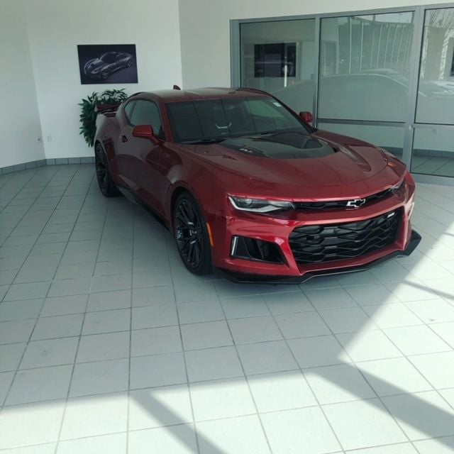 2018 Chevrolet Camaro - 18 ZL1  M6 5k miles heads cam maggy 2650 - Used - VIN 1G1FJ1R69J0107501 - 5,000 Miles - 8 cyl - 2WD - Manual - Coupe - Red - Central, NJ 08723, United States