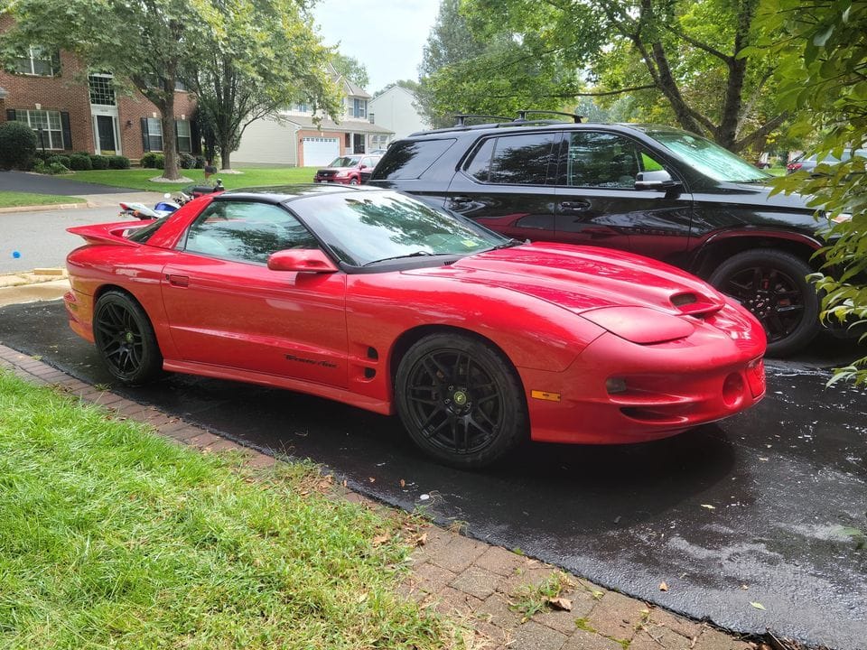 1998 Pontiac Firebird - 1998 Trans Am, M6 Road Racing Project Car - Used - VIN 2G2FV22G0W227170 - 177,000 Miles - 8 cyl - 2WD - Manual - Coupe - Red - Manassas, VA 20110, United States