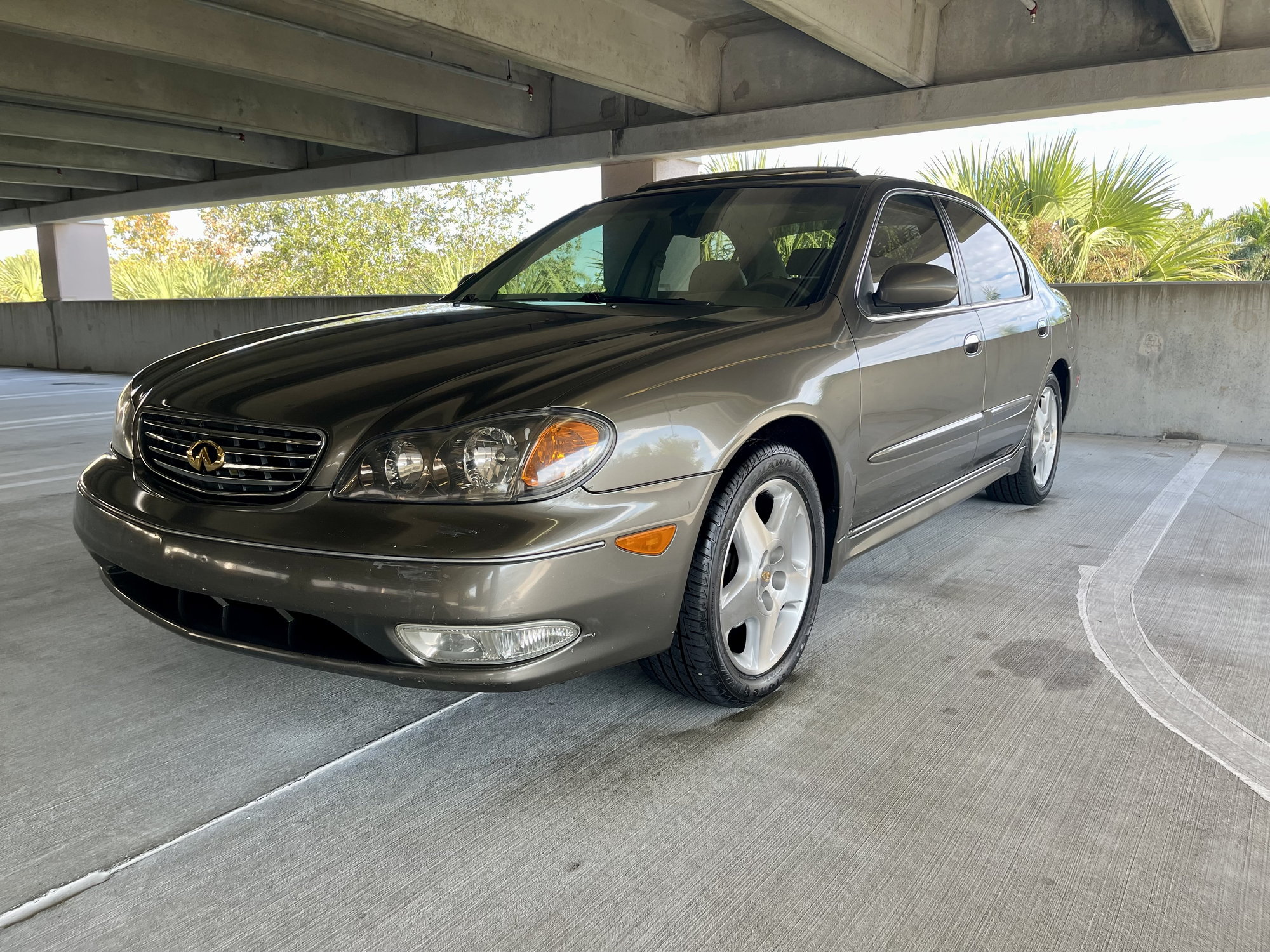 2001 Infiniti I30T 75K Miles For Sale (Clean Florida Title