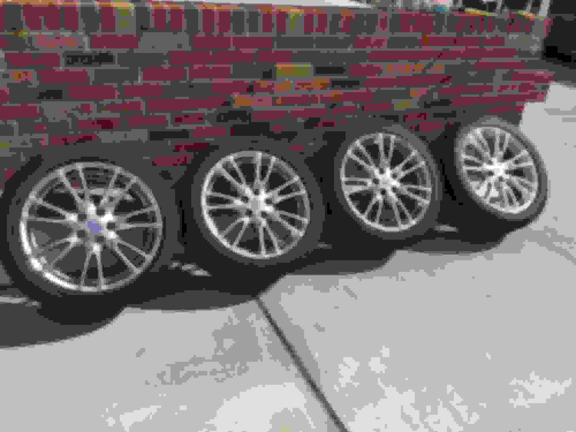 Tire stretching 18X9.5 on 225/45/18 