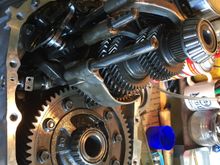 Diff, main shaft, and input shaft