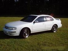 my 1st her name: maxunknown, lost her in 2010.. :(
1997 GXE Pearl White
20% tint, 18" Konig Unknown
all front lamps clear lens, HIDs lows &amp; Fogs, led rest!
http://www.cardomain.com/ride/2296063/1997-nissan-maxima/page-2/