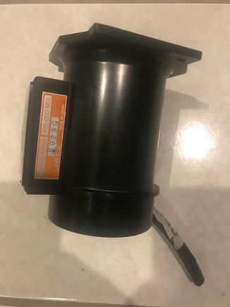 Used but in very good condition Z32 MAF with pig tail
140