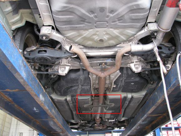 04 Maxima Exhaust - crossmember boxed in red