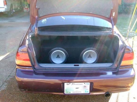 i hadda do it...2 12" JL Audios