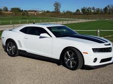I did it.  I traded in my '07 Monte SS for this beauty...

She's a fully loaded, 2011 Camaro 2SS and I call her "Domino".