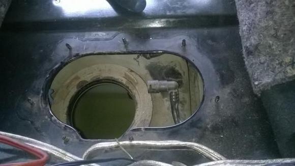 2000 Monte Carlo SS FuelPumpRemoved2
