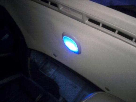led blue panel light cant really see it well in this pic