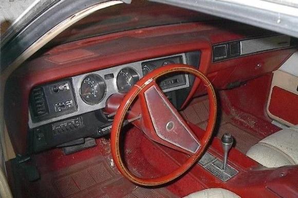1978 Magnum GT parts car   (4)
