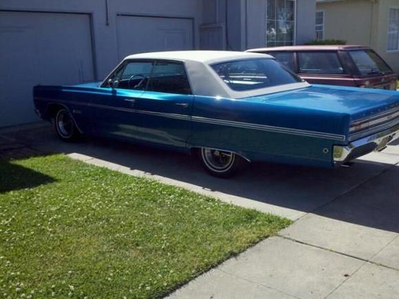 Abigail   Dr. side in driveway

New wheels, a bath and she's home for a nap!
