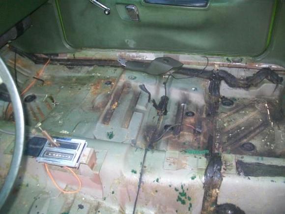 Pulled the interior to install new carpet, Floors are rock solid