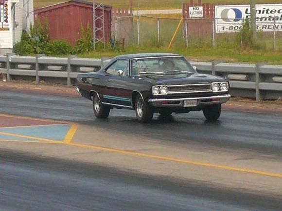 PomPom et Mopar at the Strip, 2 juillet 2011, Miramichi. 006
