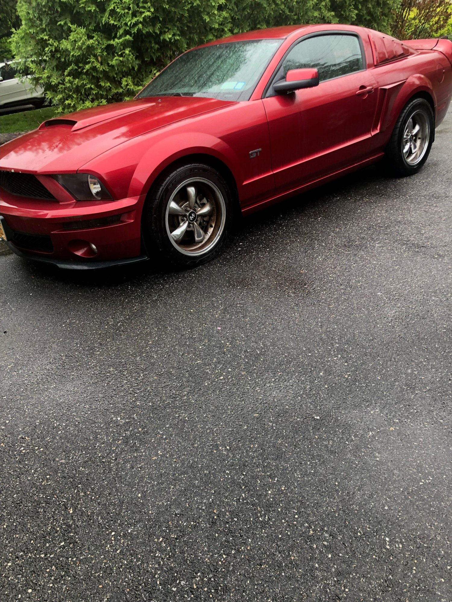 2007 Ford Mustang - 2007 Ford Mustang GT for sale - Used - VIN 1zvht82h675293389 - 51,500 Miles - 8 cyl - 2WD - Manual - Coupe - Red - Huntington, NY 11743, United States