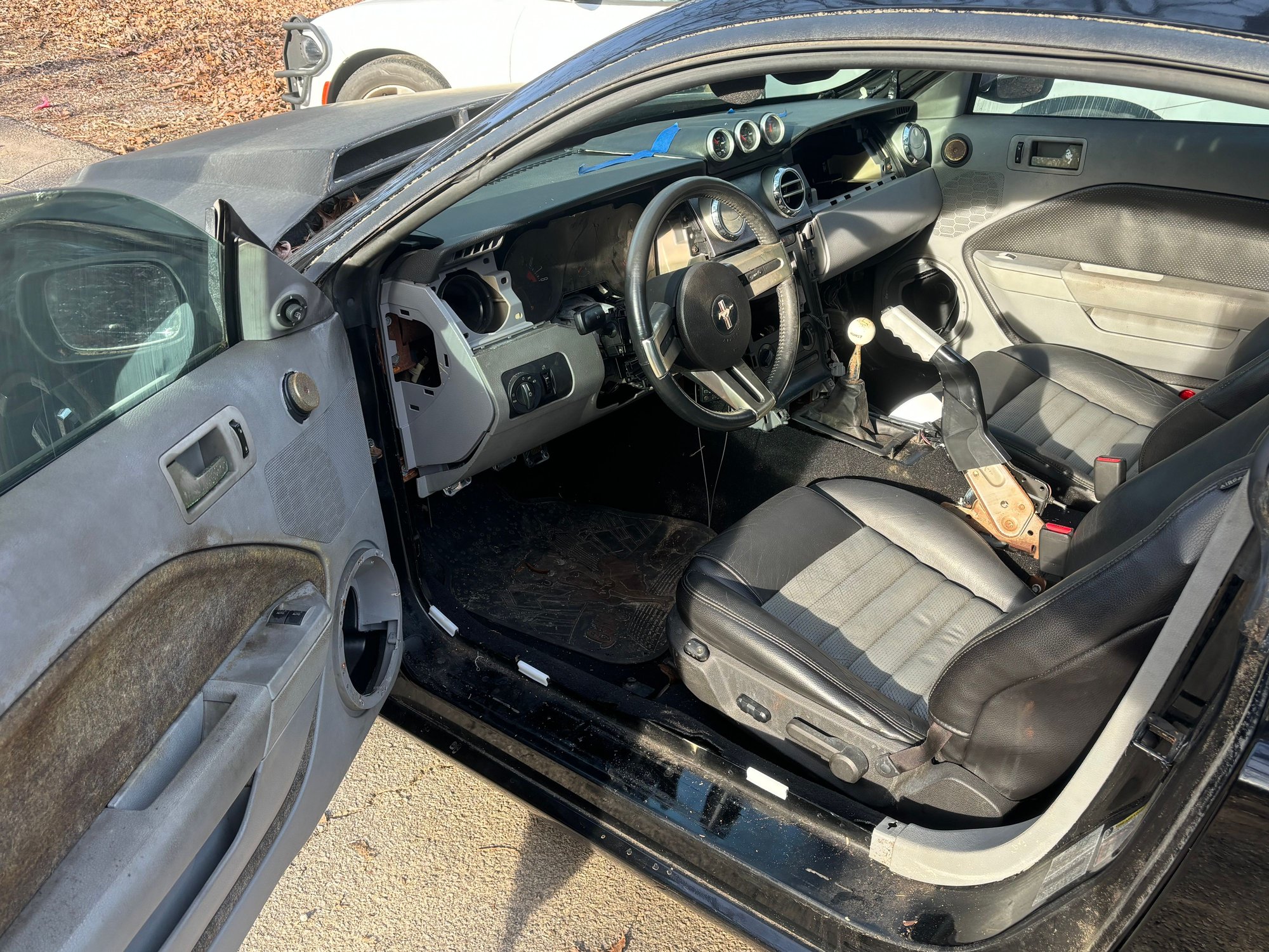 2006 Ford Mustang - Turbo manual - Used - VIN 1ZVHT82H975251153 - 1 Miles - 8 cyl - 2WD - Manual - Coupe - Black - Lexington, SC 29072, United States