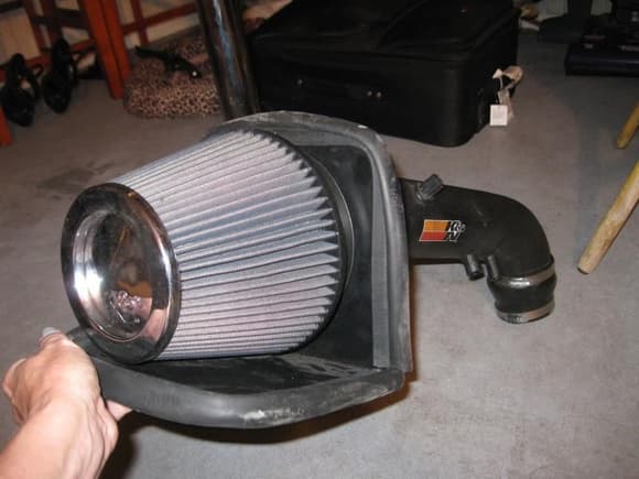 for sale ken intake complete air intake 001 for a 1994 Mustang Gt, like new!