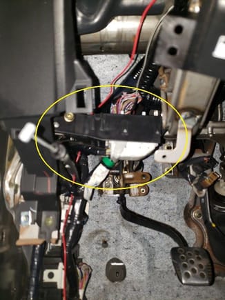 Here is the M12/B1 connector junction and its location under the driver/left side of the dash.