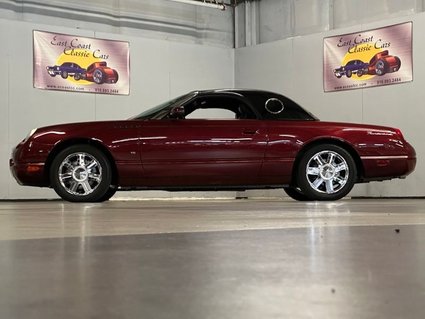 2004 Ford Thunderbird