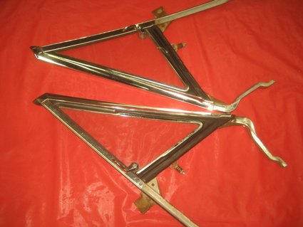 1966-67 Pontiac GTO vent window frames with glass