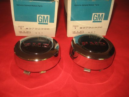 NOS 1967-70 Pontiac, GTO, Rallye Wheel Caps