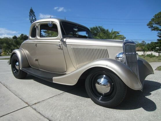 1934 Ford 5 Window 2-door 5-Window All-Steel Delux