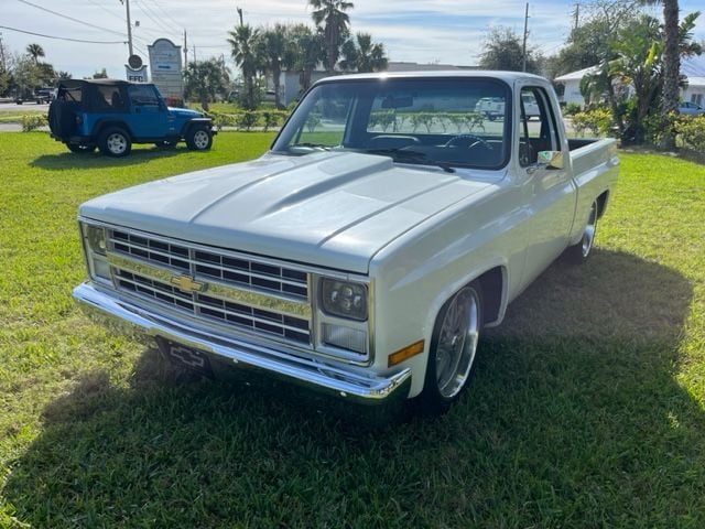 1986 CHEVY C10 SHORTBED
