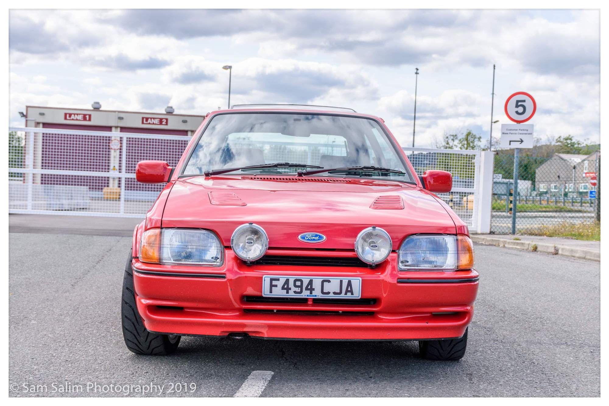 Deep rosso red ford