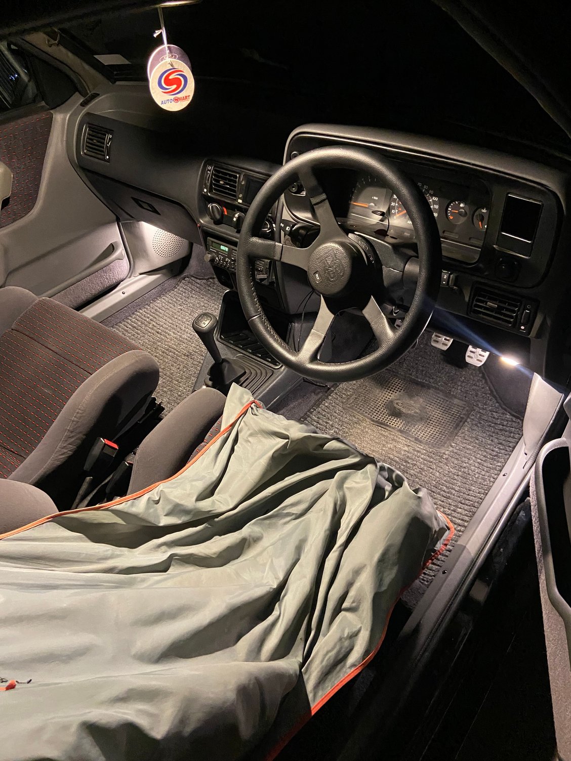 All LED’s brighter than the headlamps. 