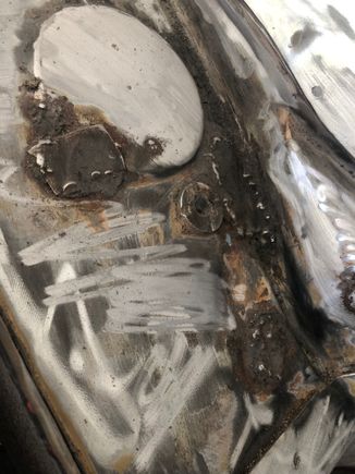 Found some old patches under the under seal which need doing properly so these will come out tomorrow.