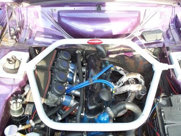 1660 xflow, kent 234 cam, kawasaki zx750 bike carbs, 120bhp@ wheels, nice.