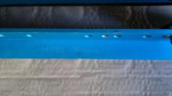 909 MS90 Seat Rail
