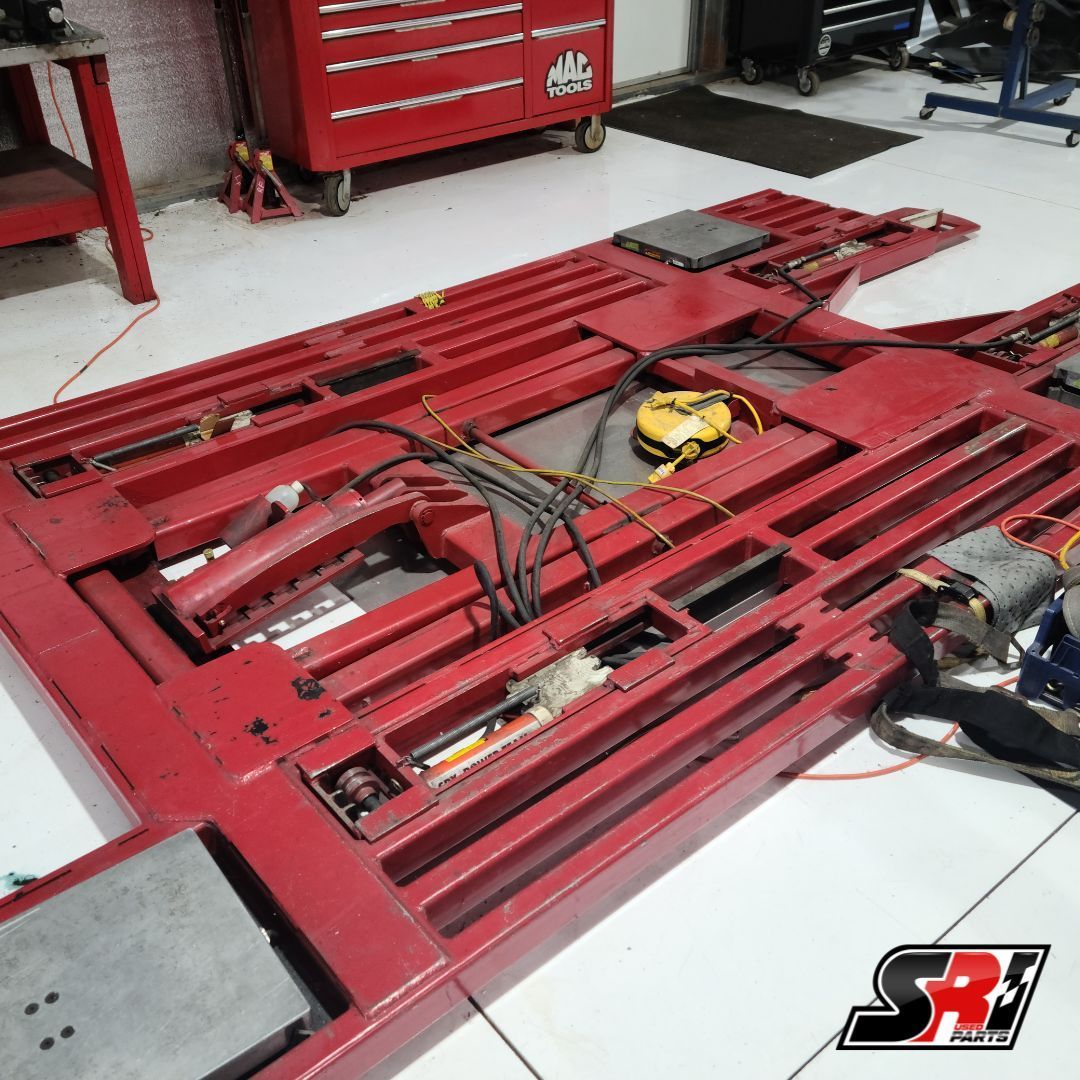 Pull Down Lift w/ Longacre Scales for Sale in MOORESVILLE, NC RacingJunk