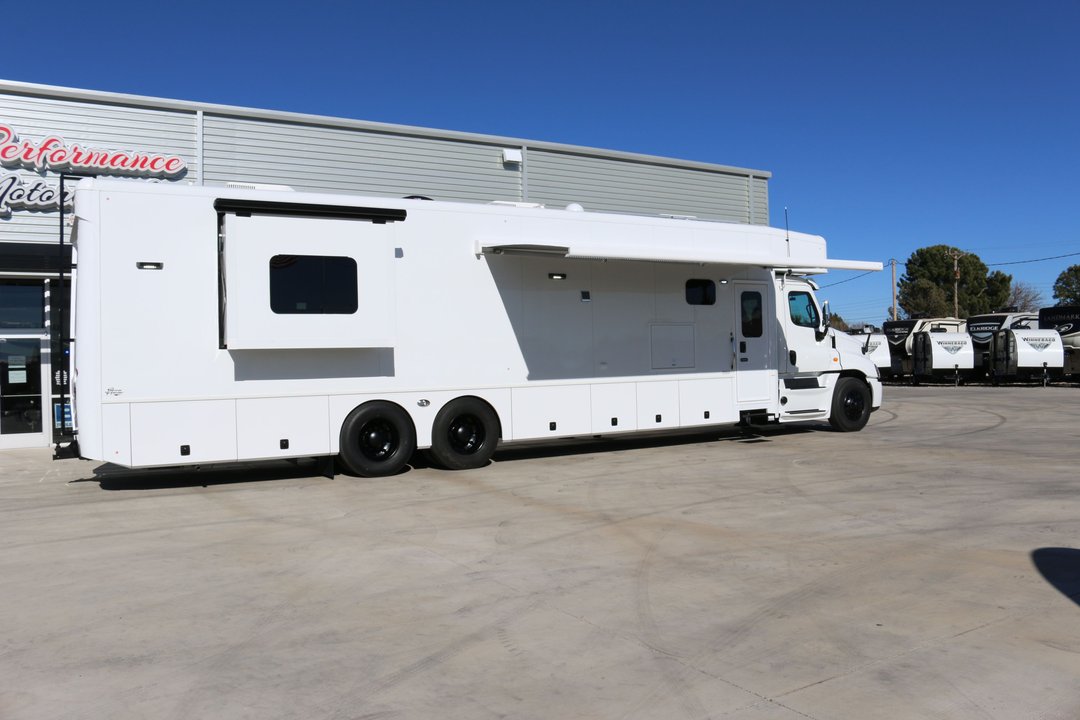 2020 Showhauler 36KQSSL for Sale in Wolfforth, TX RacingJunk