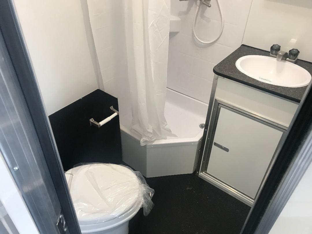 Bathroom Trailers for Sale in MARENGO, IL RacingJunk