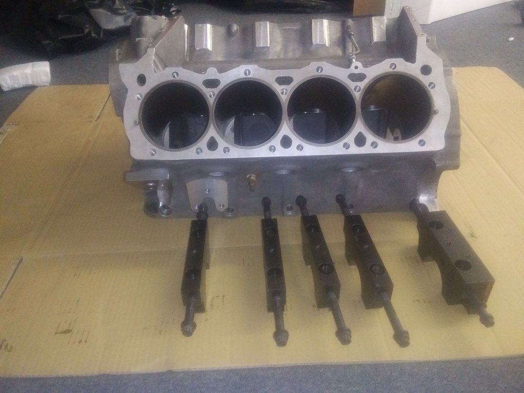 Indy Aluminum low deck Mopar block , Dodge for Sale in leitchfield, KY